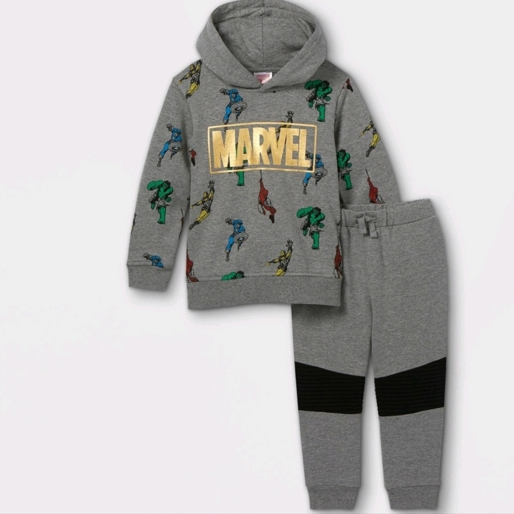 Marvel Comic 2 Piece Matching Hooded Swestshirt/Joggers Set Size 12 Mont…
